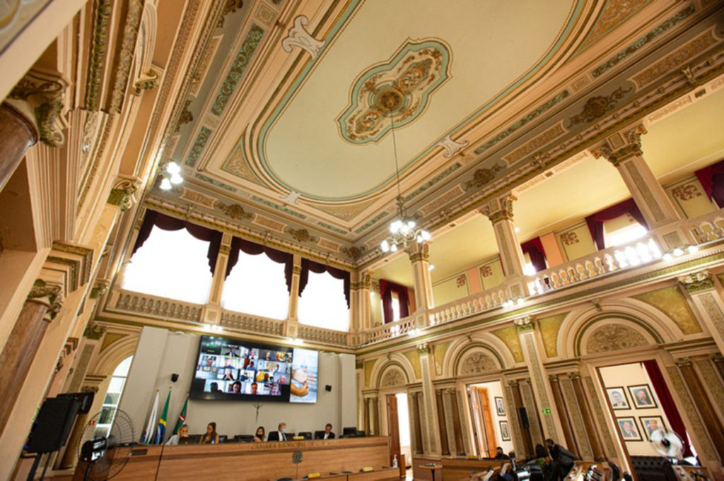 reajuste-salario-reajuste-salarial-servidores-publicos-municipio-curitiba-prefeitura-de-curitiba-ipca-cmc-aprovado-vereadores